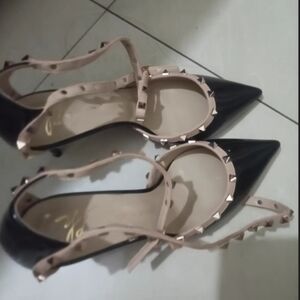 Ladies shoes high heels